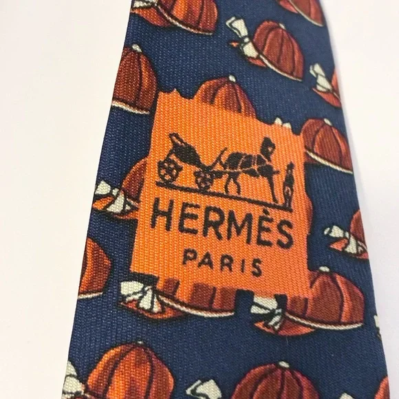 Hermes Navy Blue Tie with Hat Pattern - Picture 5 of 6